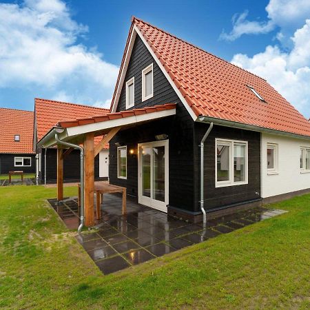 Modern Holiday Home By The Sea With Sauna Scherpenisse Bagian luar foto